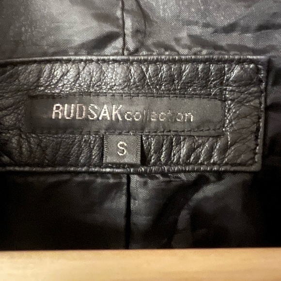 Leather jacket - Picture 2 of 2